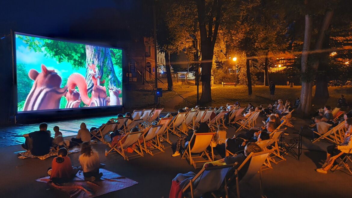 118653457_3591172484240100_429062179381428112_n